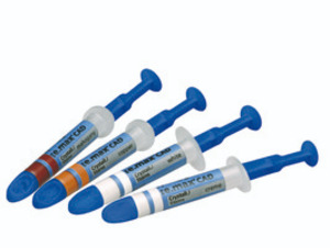 Barvy a glazury pro bloky IPS e.max®CAD